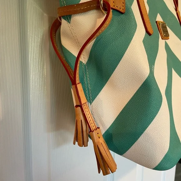 Dooney & Bourke Teal Green and White Chevron Tote - Picture 5 of 13